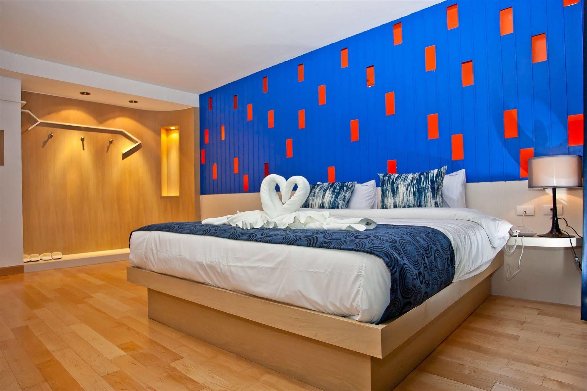 Sea Cono Boutique Hotel Phuket Ngoại thất bức ảnh